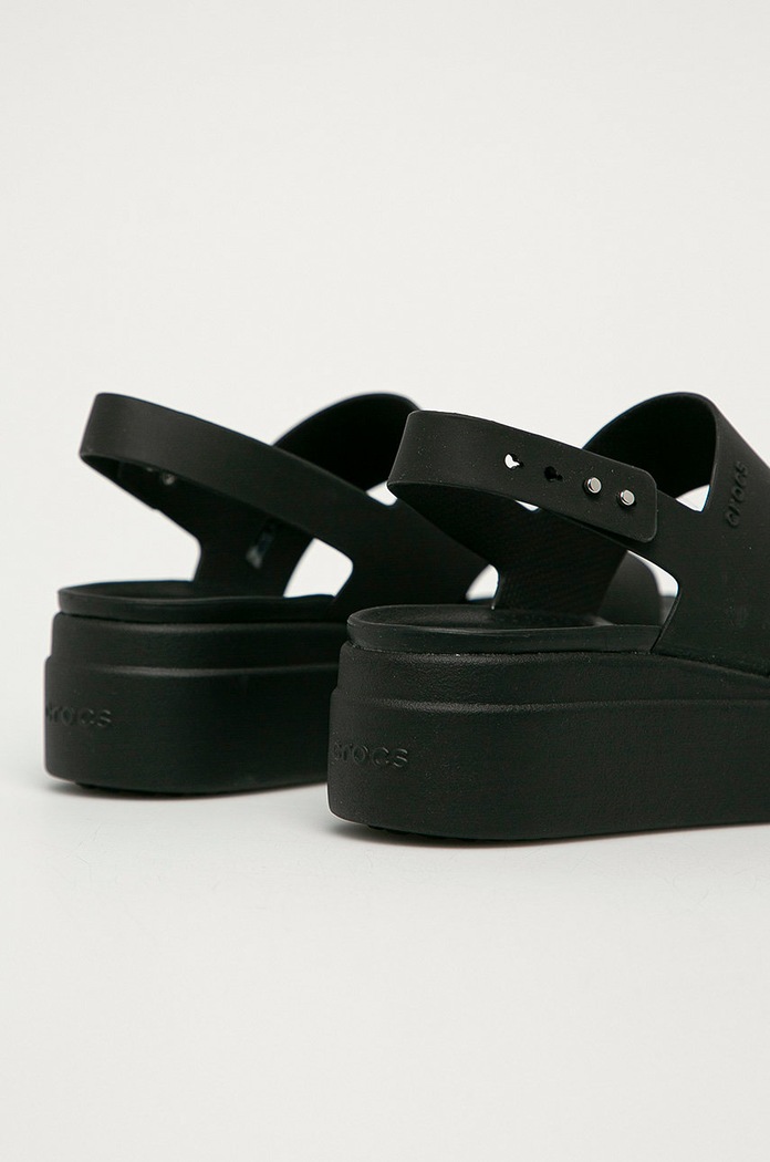 Παπούτσια Σανδάλια Crocs Crocs Brooklyn Low Wedge W Brooklyn Low Wedge KLYN.LOW.WEDGE.W.206453 μαύρο