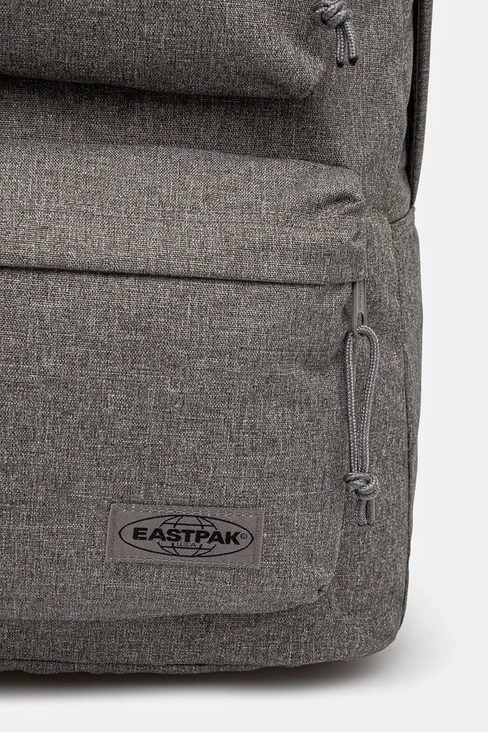 Batoh Eastpak šedá EK0A5B7Y3631
