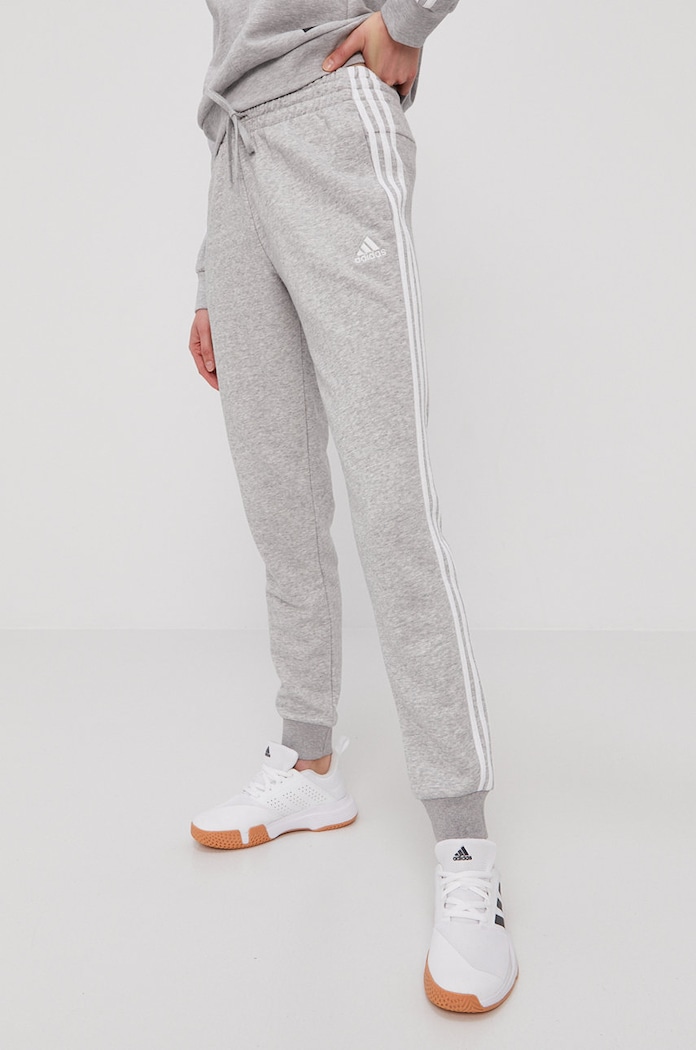 Adidas Pantaloni GM8735 gri GM8735