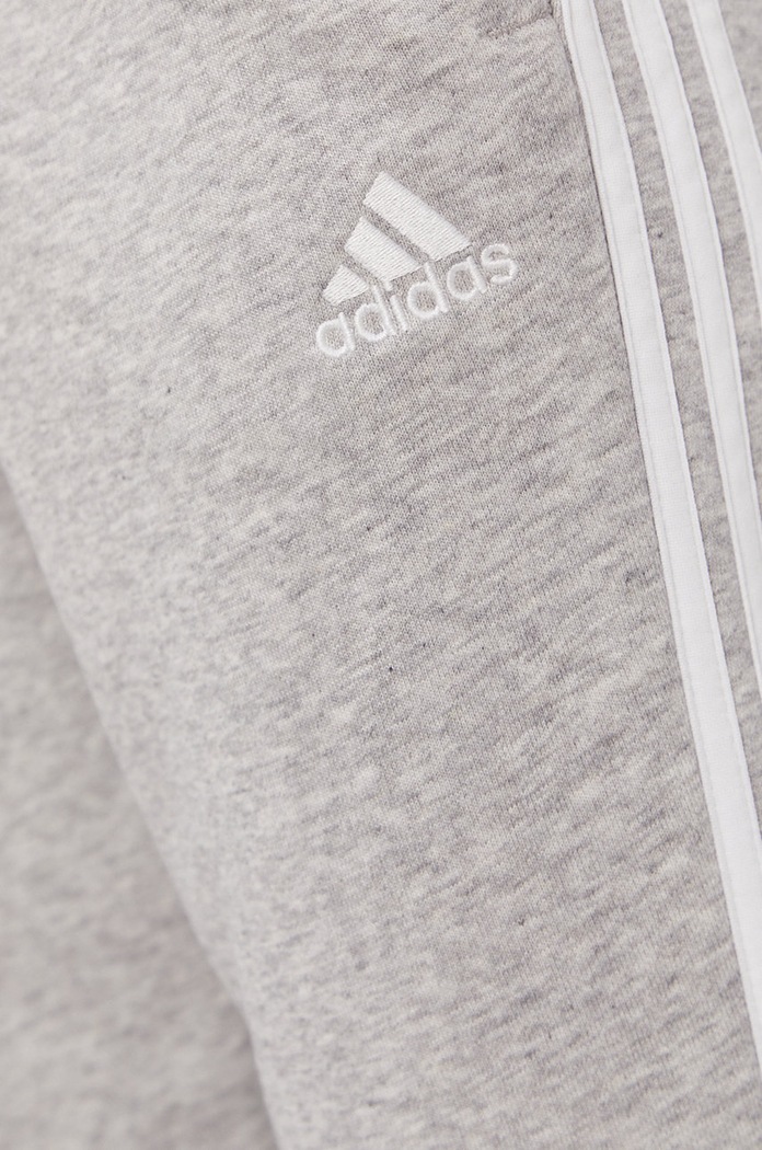 Adidas Pantaloni GM8735 GM8735 gri