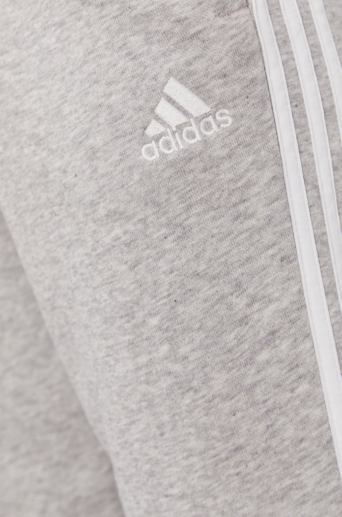 Adidas Pantaloni GM8735 GM8735 gri