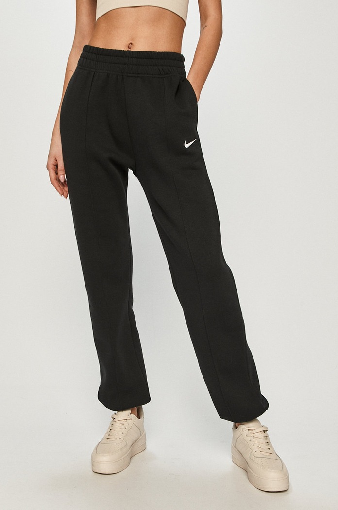 Nike Sportswear - Spodnie BV4089 czarny SS21