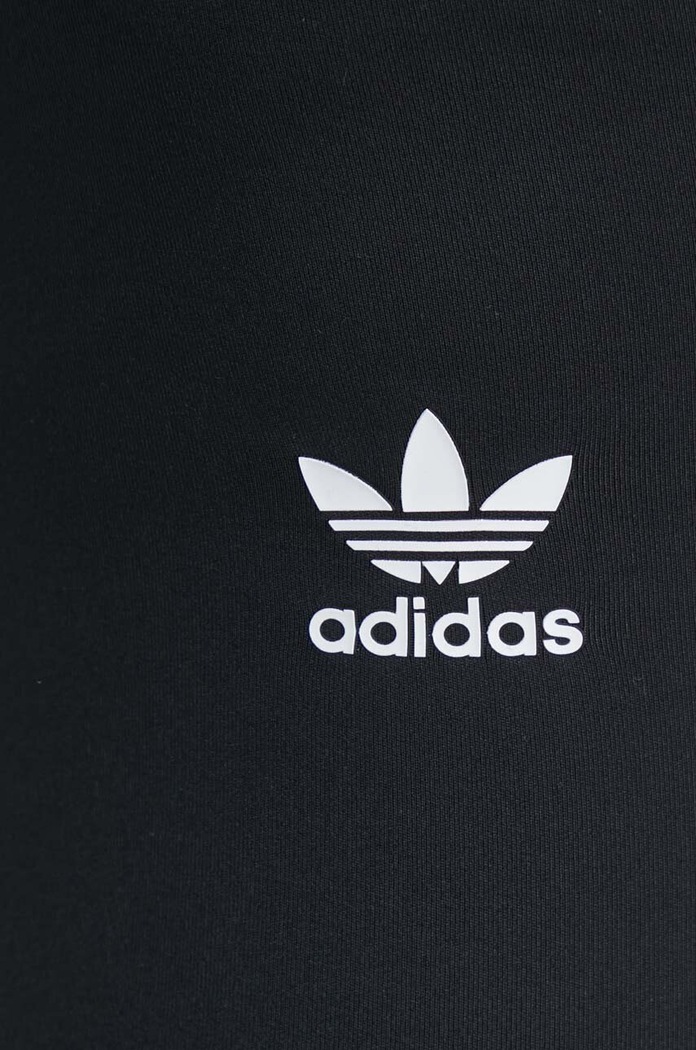 Kratke hlače adidas Originals črna GN2842