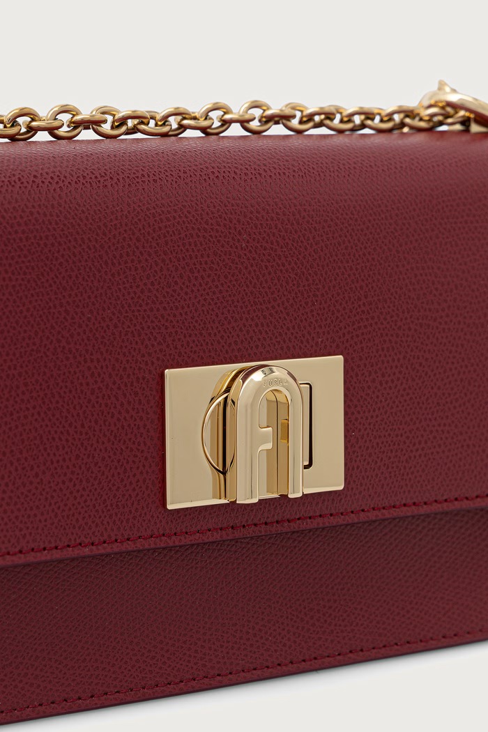 Torebka crossbody damska skórzana Furla BAFKACO.ARE000.CGQ00 czerwony