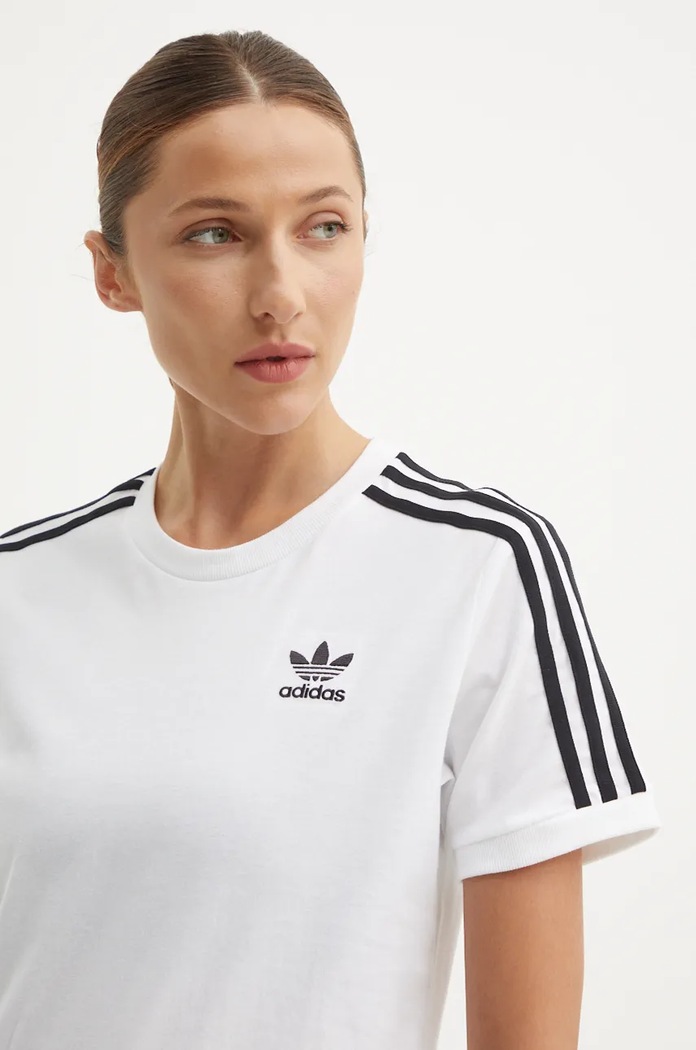 Βαμβακερό μπλουζάκι adidas Originals GN2913