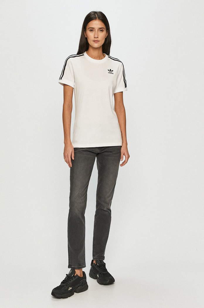 Βαμβακερό μπλουζάκι adidas Originals λευκό GN2913
