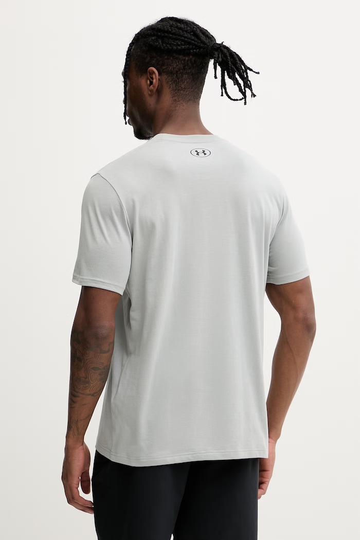 Одяг Under Armour футболка чоловіча з бавовною CAMO BOXED LOGO 1361673 сірий