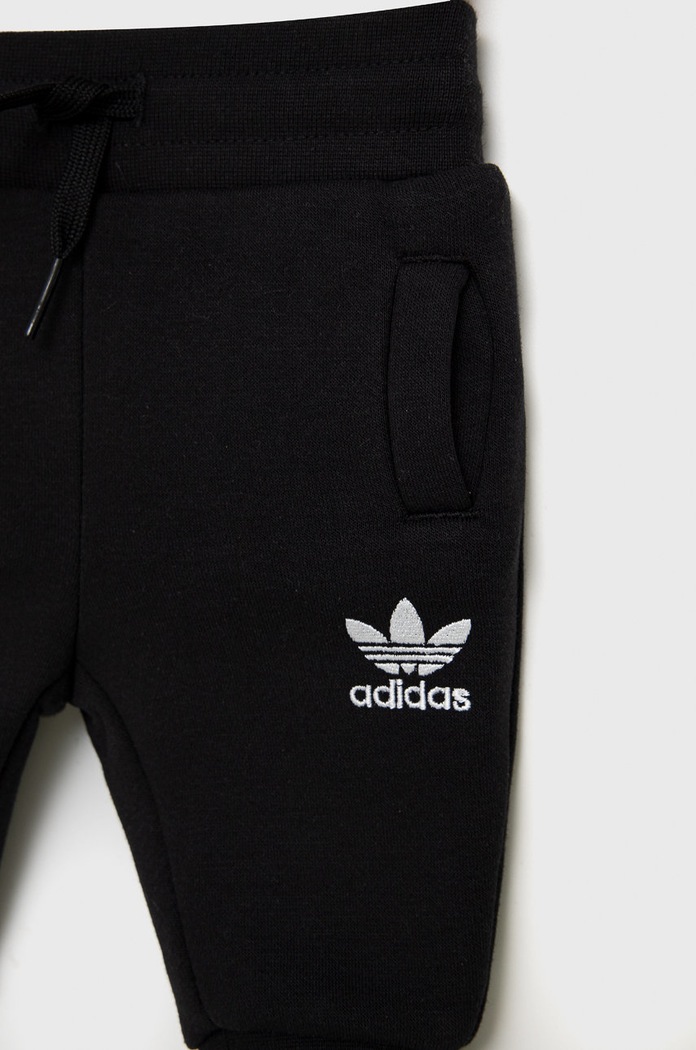 adidas Originals gyerek melegítő HE6909 fekete HE6909