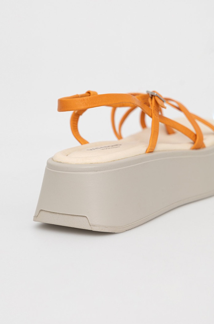 Boty Kožené sandály Vagabond Shoemakers Courtney 5134.101.44 oranžová