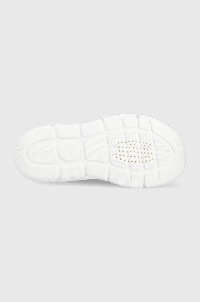 Детски обувки Geox J25DLE.0007Q. сребърен