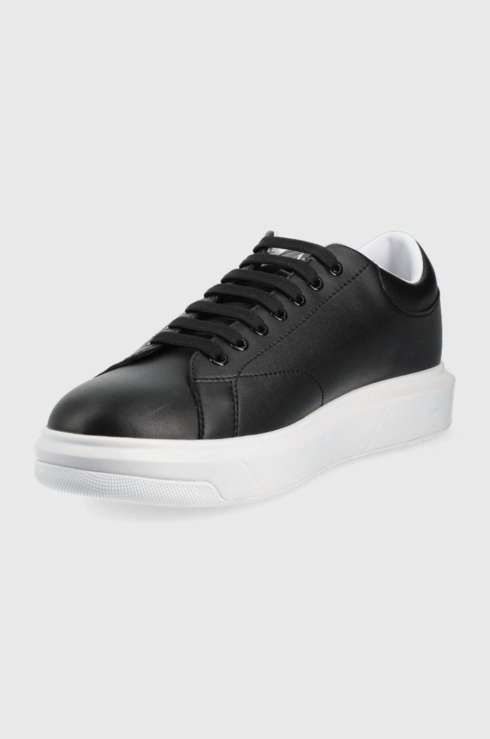 Обувки Кожени маратонки Armani Exchange XUX123.XV534.00002 черен