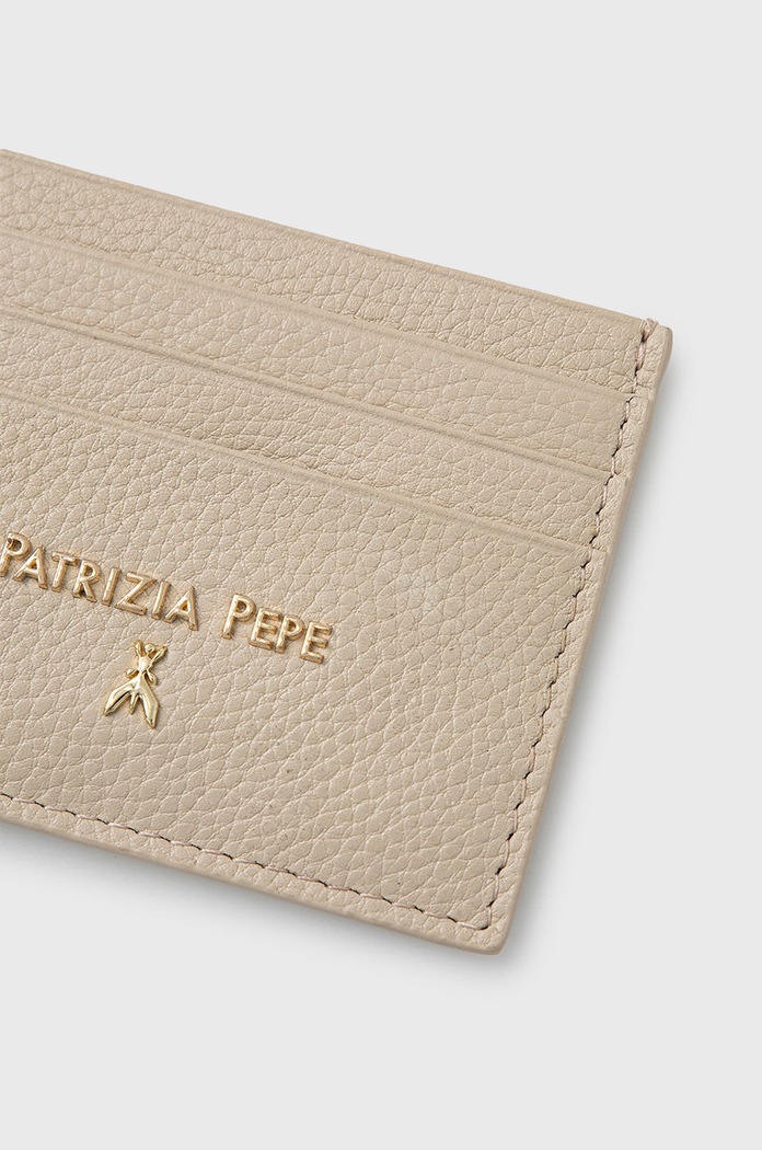 Kožené puzdro na karty Patrizia Pepe CQ7001.L001 béžová AA00