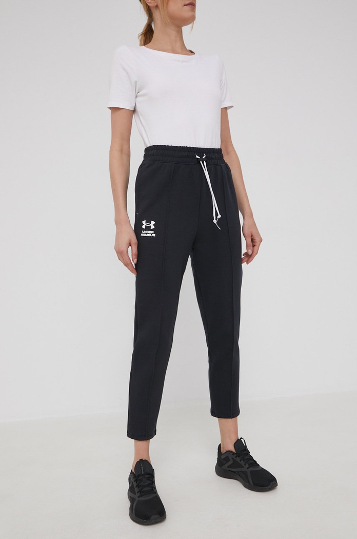 Under Armour spodnie dresowe 1374463 z elastanem czarny 1374463