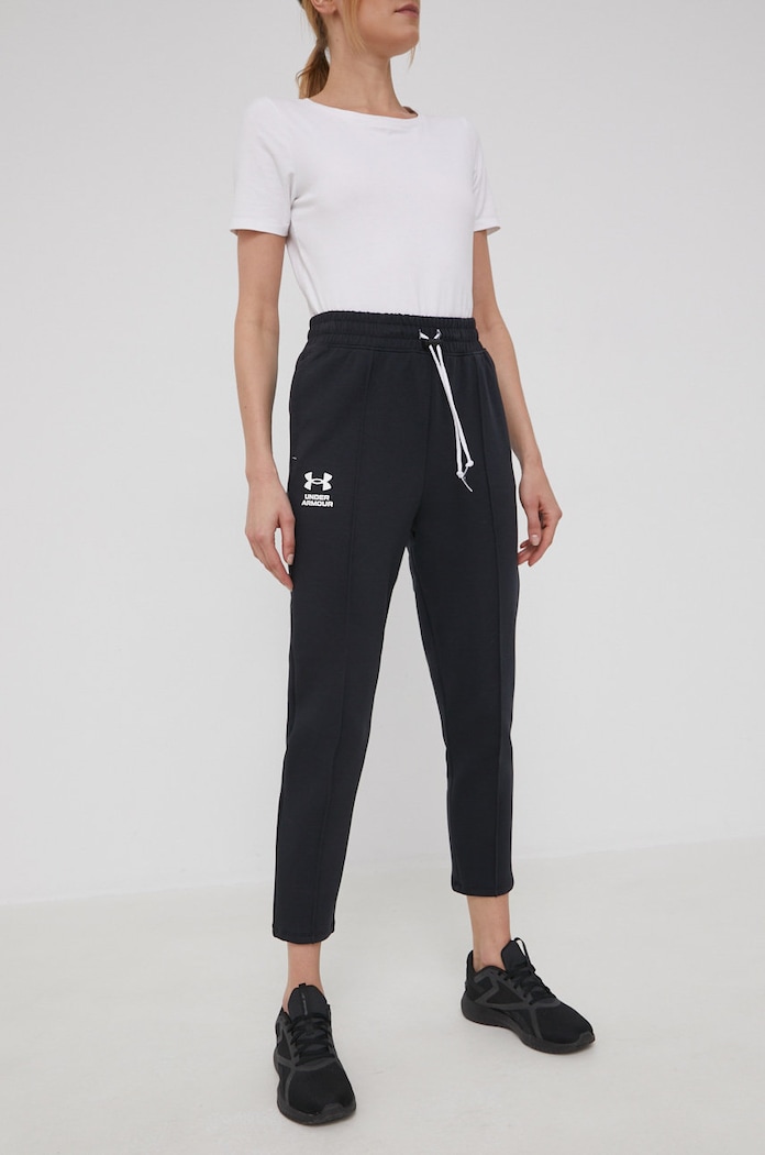Under Armour spodnie dresowe 1374463 z elastanem czarny 1374463