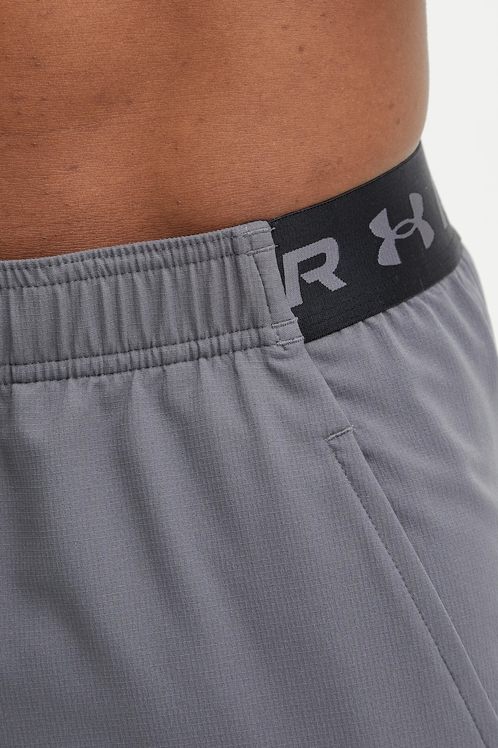 Under Armour sportske kratke hlače za muškarce Vanish Woven 1370382 siva