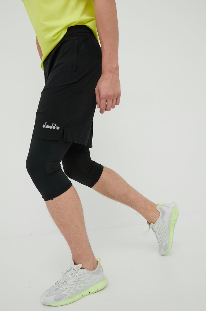 Kratke hlače za trčanje Diadora Be One s elastinom crna 102.178154