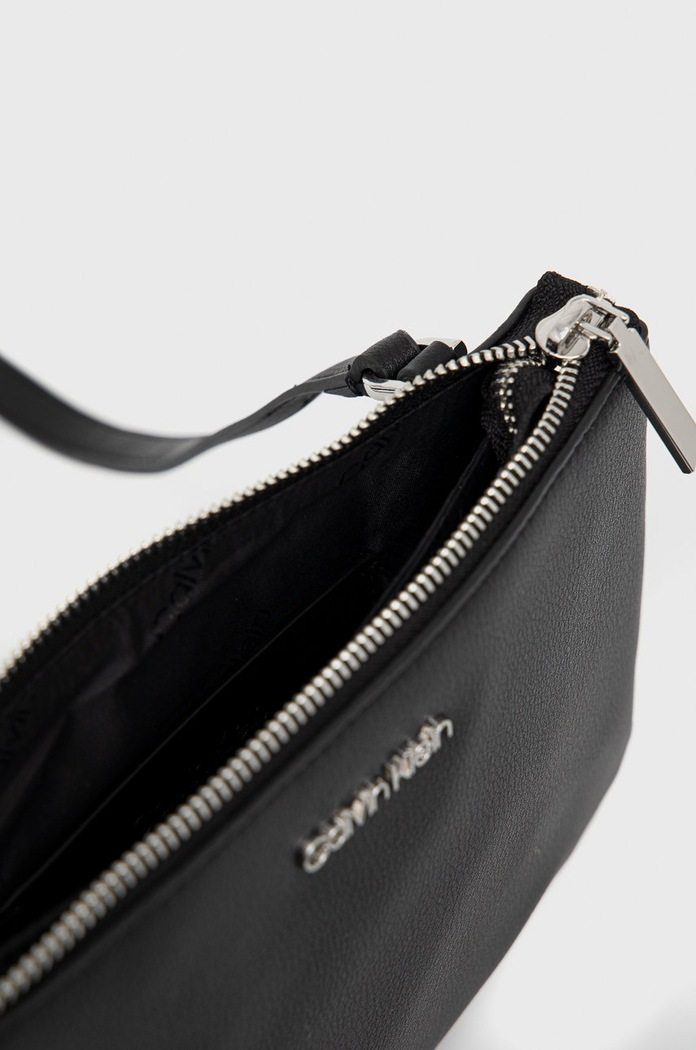 Calvin Klein kézitáska K60K608409.PPYY fekete