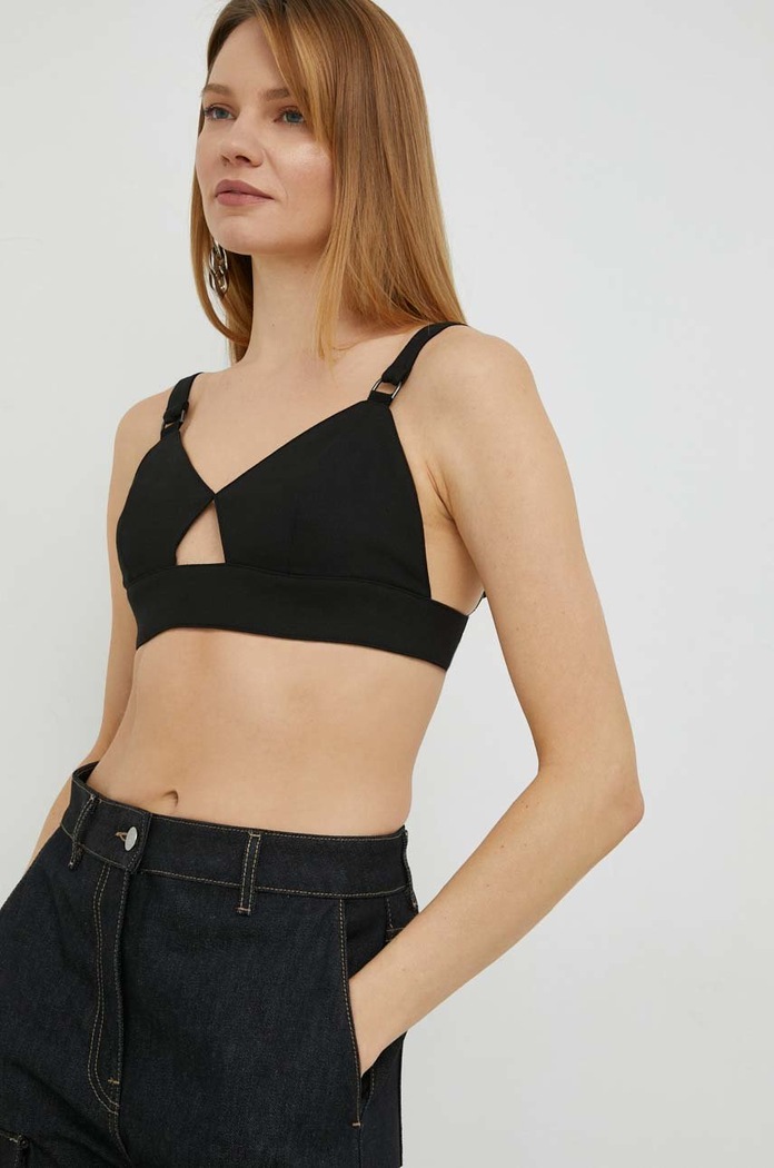 Top Remain slim čierna RM2126