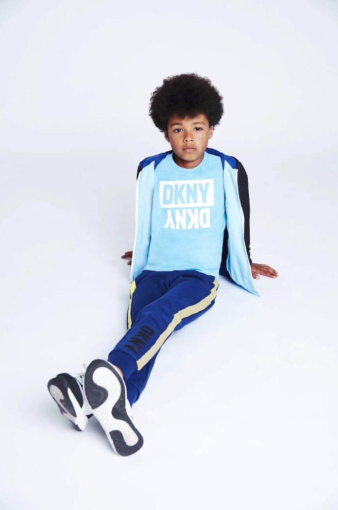 Αναστρέψιμο παιδικό μπουφάν DKNY D26367.162.174