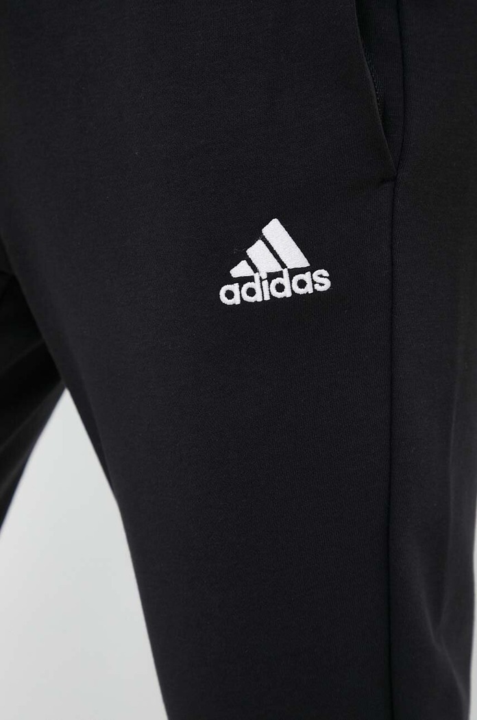 Tepláková súprava adidas IC6748