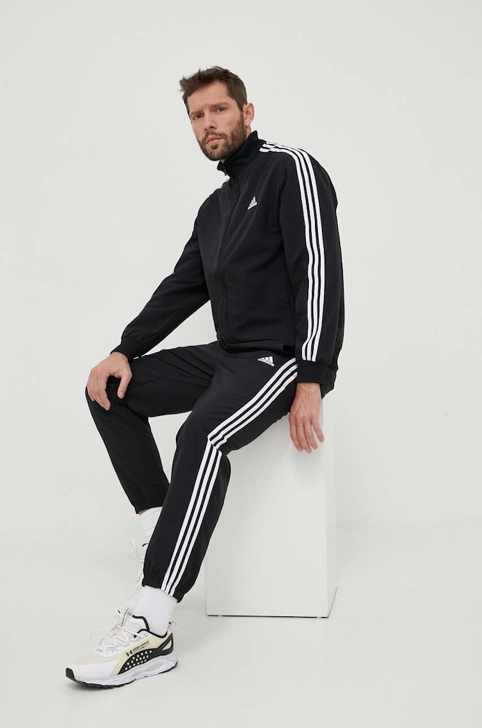 Спортивний костюм adidas тканина чорний IC6750