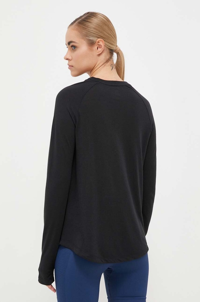 Oblečení Tréninkové tričko s dlouhým rukávem Hummel hmlMT VANJA T-SHIRT 214244 černá