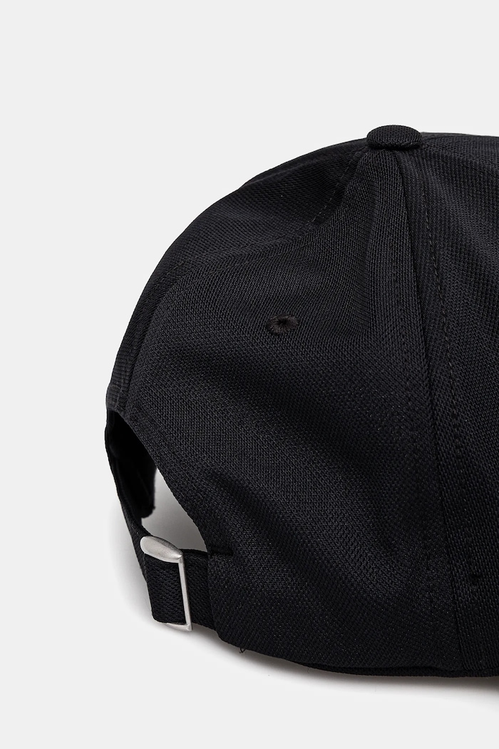Accesorii Under Armour șapcă Blitzing 1376701 negru