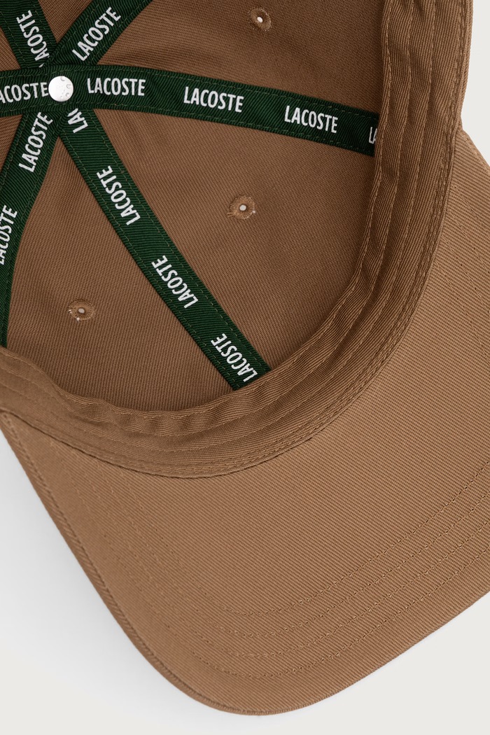 Czapka bejsbolówka bawełniana Lacoste RK0440 brązowy