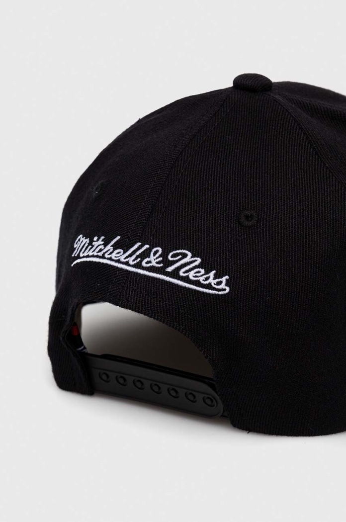 Kiegészítők Mitchell&Ness sapka gyapjúkeverékből Brooklyn Nets HHSS3257.BNEYYPPPBLC fekete