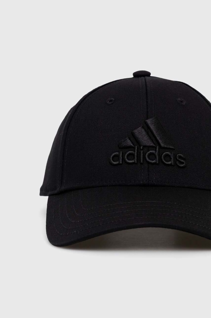 adidas czapka z daszkiem HZ3045 czarny AW24
