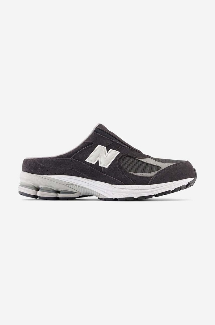 New Balance sliders M2002RMC faux grain leather black M2002RMC