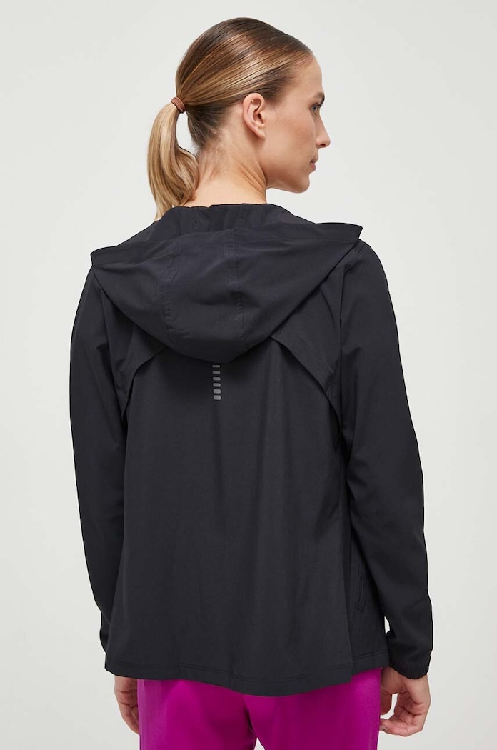Oblečení Běžecká bunda Under Armour OutRun the Storm 1377043 černá