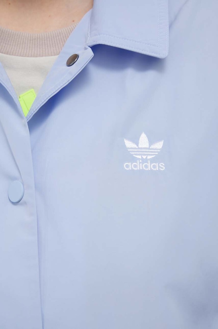 adidas Originals rövid kabát IC5480 kék