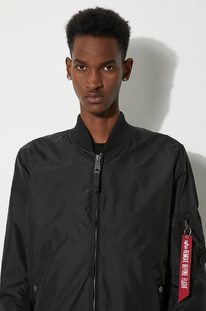 Alpha Industries kurtka bomber MA-1 TT Light Bomber 191103.03 czarny