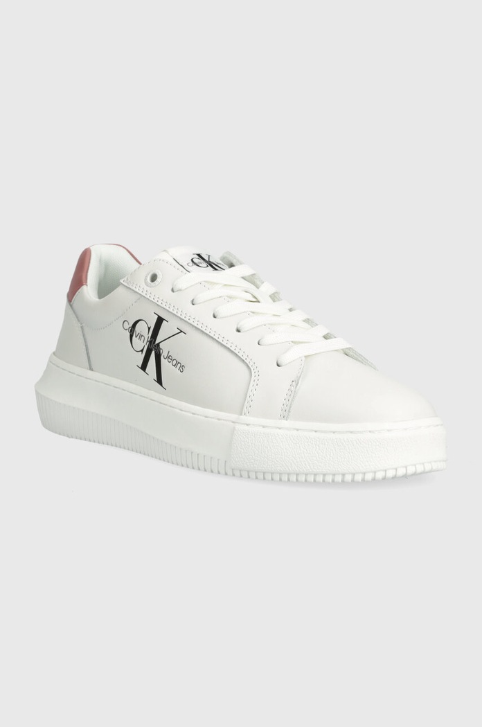 Calvin Klein Jeans sneakersy skórzane YW0YW00823 CHUNKY CUPSOLE MONOLOGO W YW0YW00823 biały AW24
