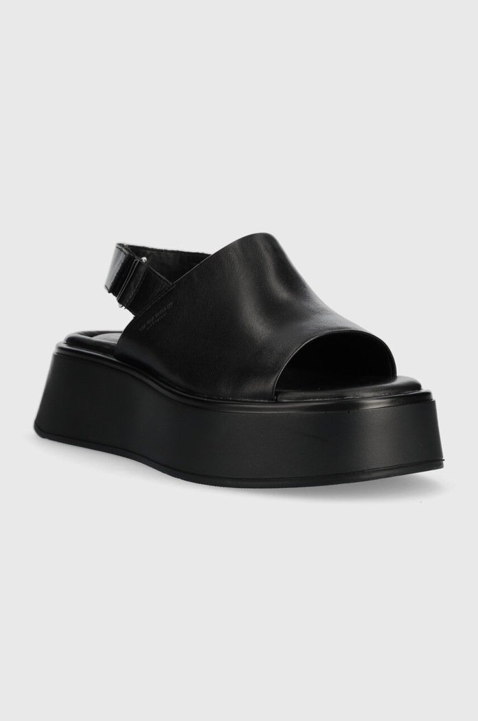 Vagabond Shoemakers sandały skórzane COURTNEY 5534.001.92 czarny SS23
