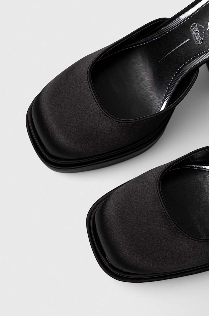 Buffalo decolletè May Dorsay nero 1281194.BLK