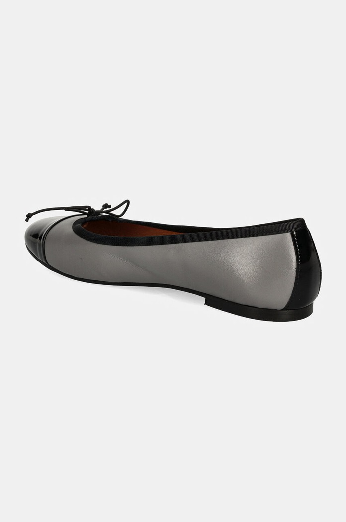 Obutev Usnjene balerinke Jonak DAXI VERNIS CUIR 3400191 siva