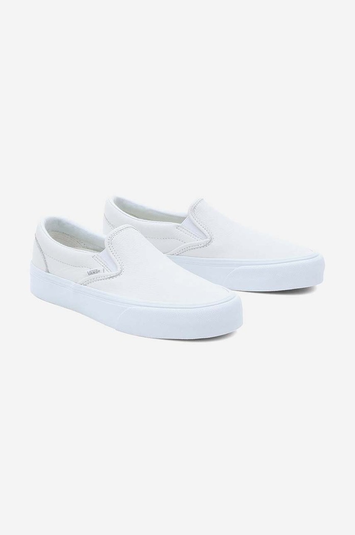 Vans plimsolls UA Classic Slip-On VN0007NCBH7 beige SS23