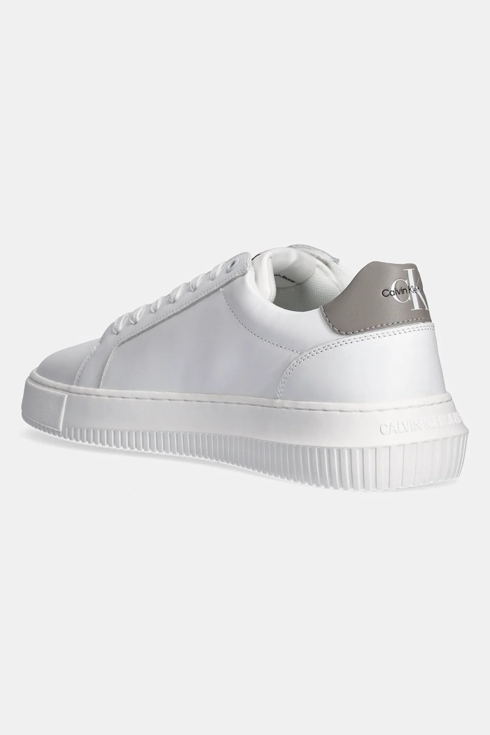 Obuwie Calvin Klein Jeans sneakersy skórzane YM0YM00681 CHUNKY CUPSOLE MONOLOGO YM0YM00681 biały