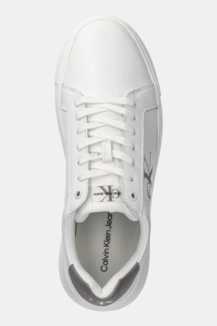 Calvin Klein Jeans sneakersy skórzane YM0YM00681 CHUNKY CUPSOLE MONOLOGO biały YM0YM00681