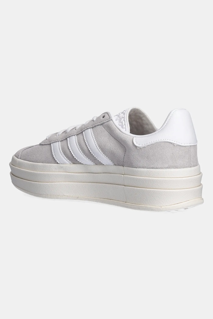 Obutev Superge iz semiša adidas Originals Gazelle Bold W HQ6893 siva