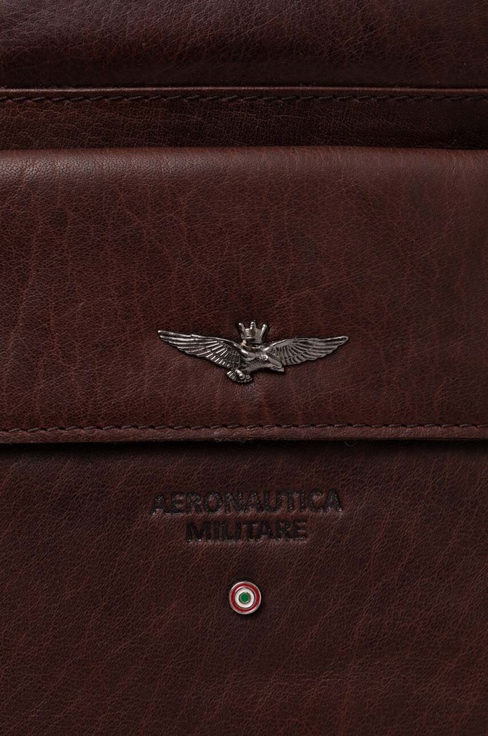 Kožený batoh Aeronautica Militare hnědá AM305