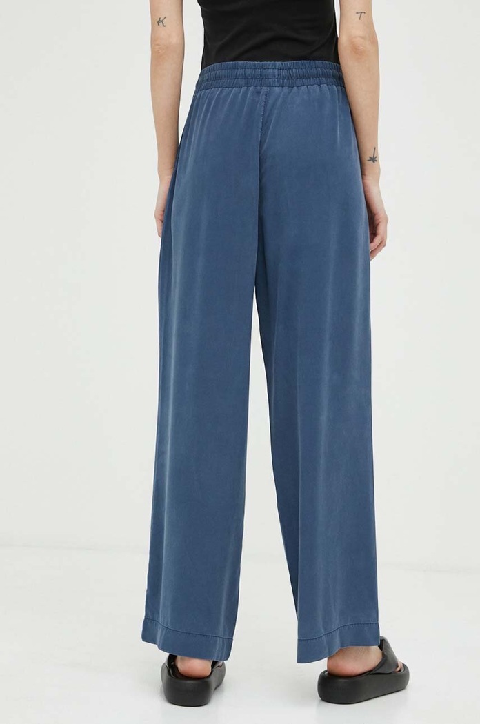Odzież Mustang spodnie Style Drawstring Wide Leg 1013472.5429 granatowy