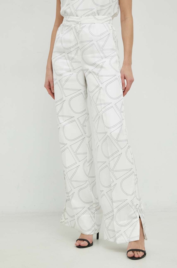 Kalhoty Calvin Klein K20K205508.PPYX bílá SS23