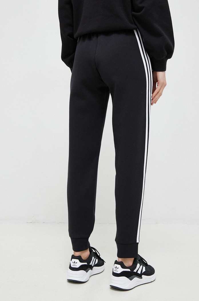 Odzież adidas spodnie dresowe HT4704 czarny