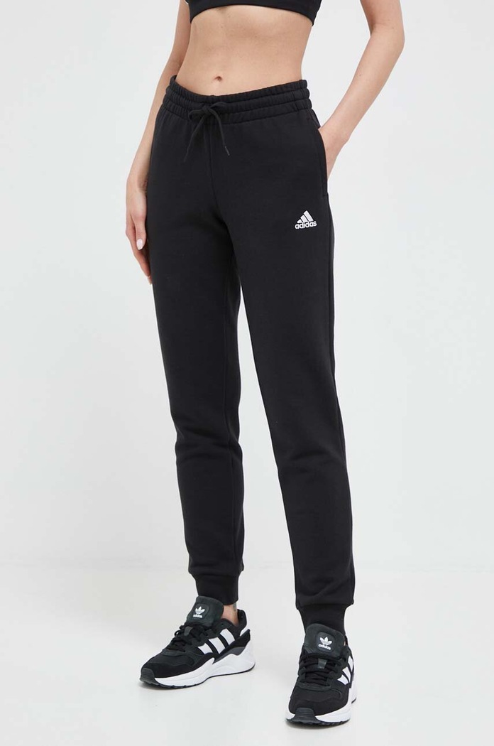 adidas spodnie dresowe bawełniane Essentials bawełna czarny IC6868