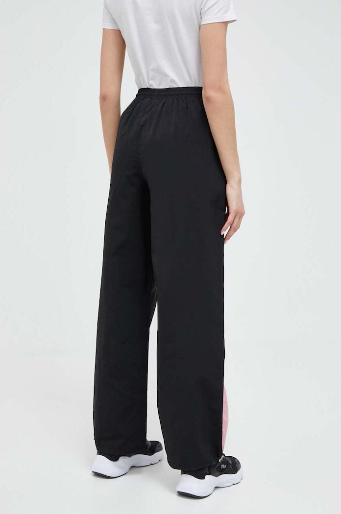 Odjeća Hlače Ellesse SGR17957 crna