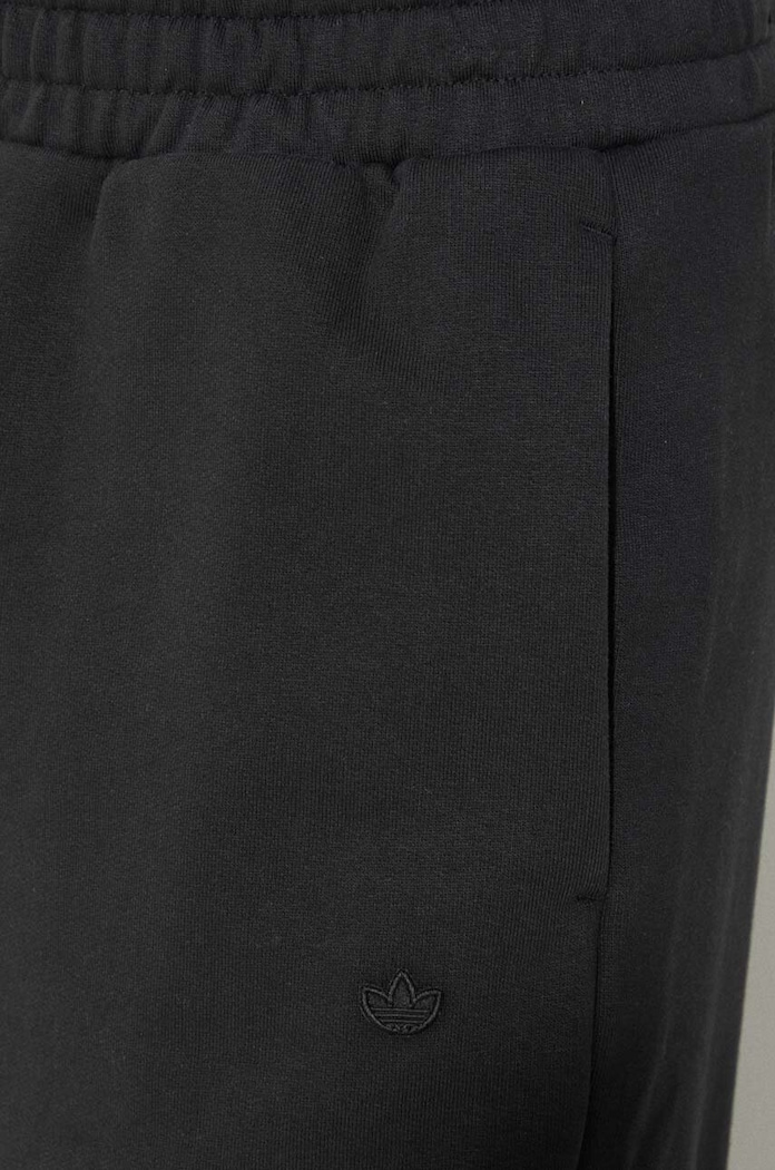 Spodnie dresowe bawełniane adidas Originals czarny IB7329