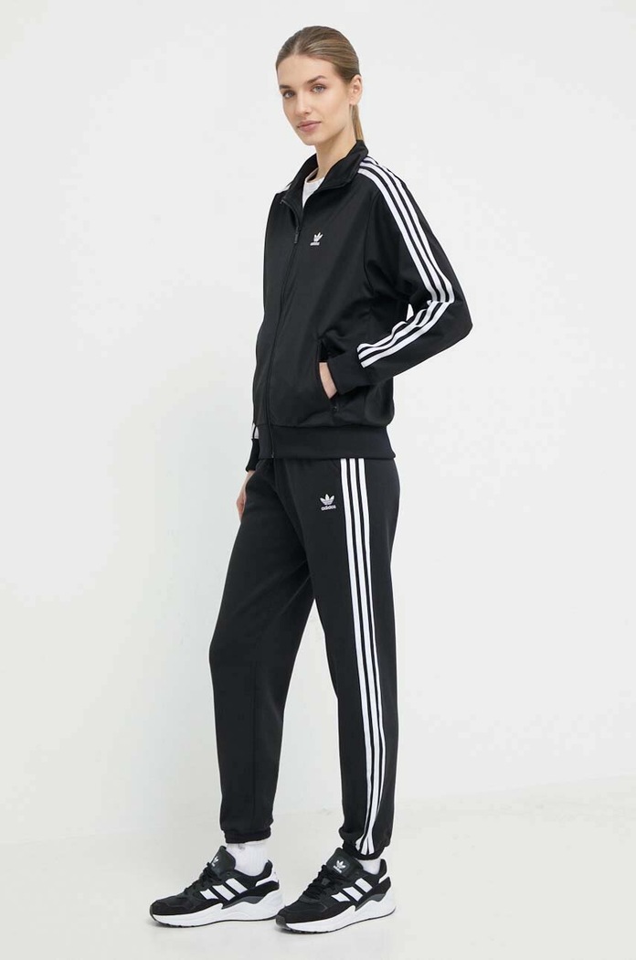 Bavlněné tepláky adidas Originals IB7457 černá SS24